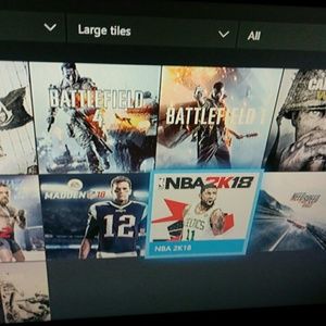 Xbox one wit 9 games and controller good condition